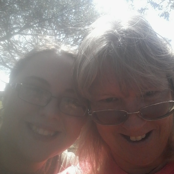 Meet your Posher, Kelly - Picture 4 of 6